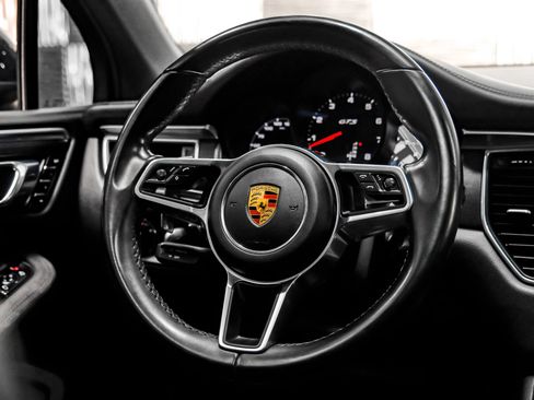 Used 2017 Porsche Macan GTS AWD/4WD image 15