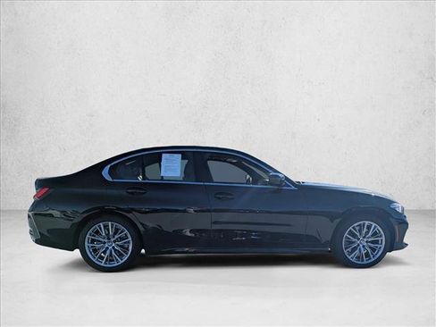 Used 2024 BMW 330i Sedan w/ Convenience Package image 4