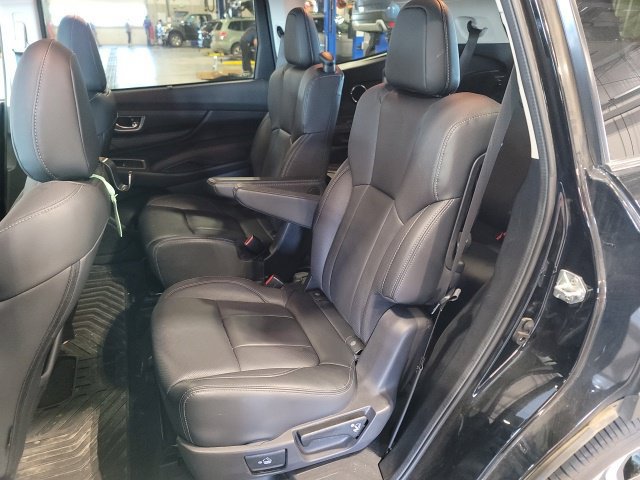 Used 2024 Subaru Ascent Limited w/ Technology Package AWD/4WD image 10
