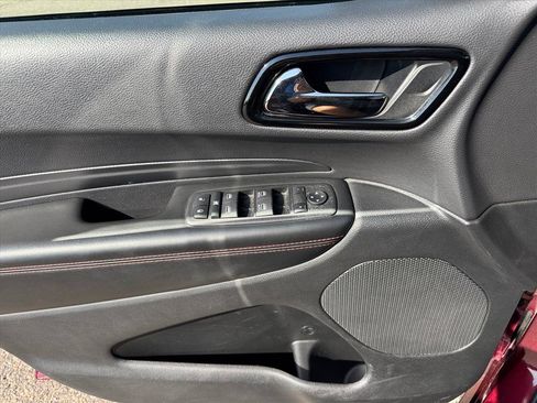 Used 2025 Dodge Durango GT AWD/4WD image 19