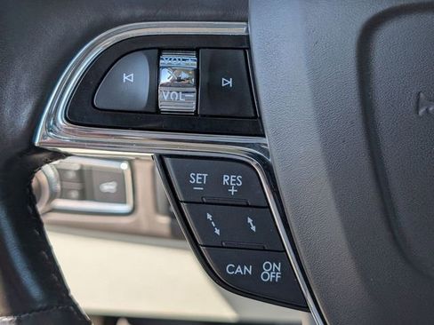 Used 2021 Lincoln Navigator L Black Label image 16
