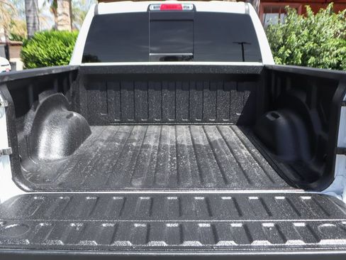 Used 2023 RAM 1500 Laramie RWD image 8