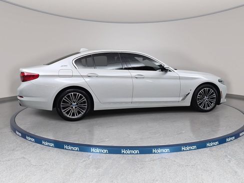 Used 2019 BMW 530e xDrive w/ Convenience Package AWD/4WD image 5