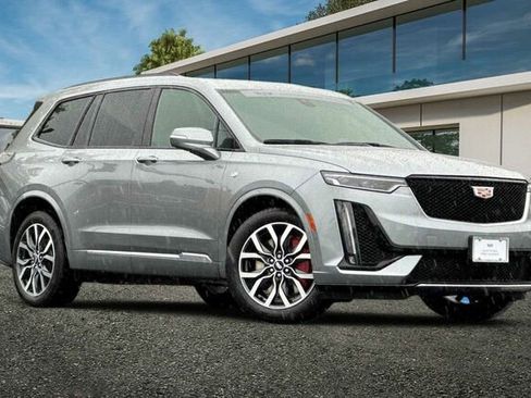 Certified 2024 Cadillac XT6 Sport w/ Platinum Package image 1