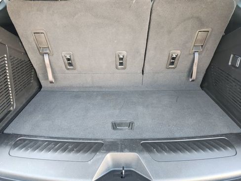 Used 2023 GMC Yukon SLT image 27