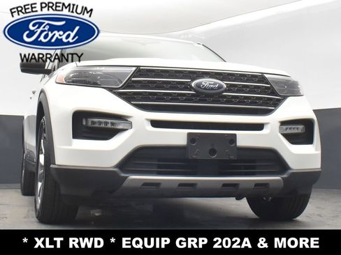 Used 2020 Ford Explorer XLT w/ Equipment Group 202A image 19