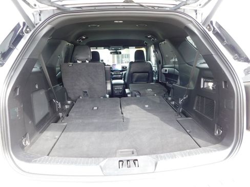 Used 2021 Ford Explorer ST w/ Equipment Group 401A AWD/4WD image 32
