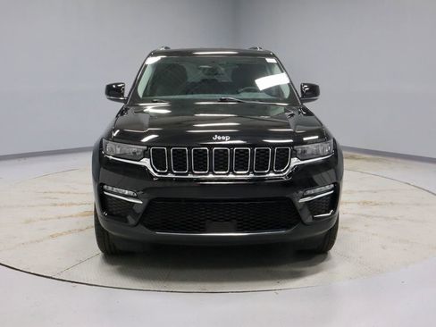 Used 2023 Jeep Grand Cherokee Limited image 7