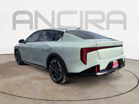 Used 2025 Kia K4 GT-Line image 9