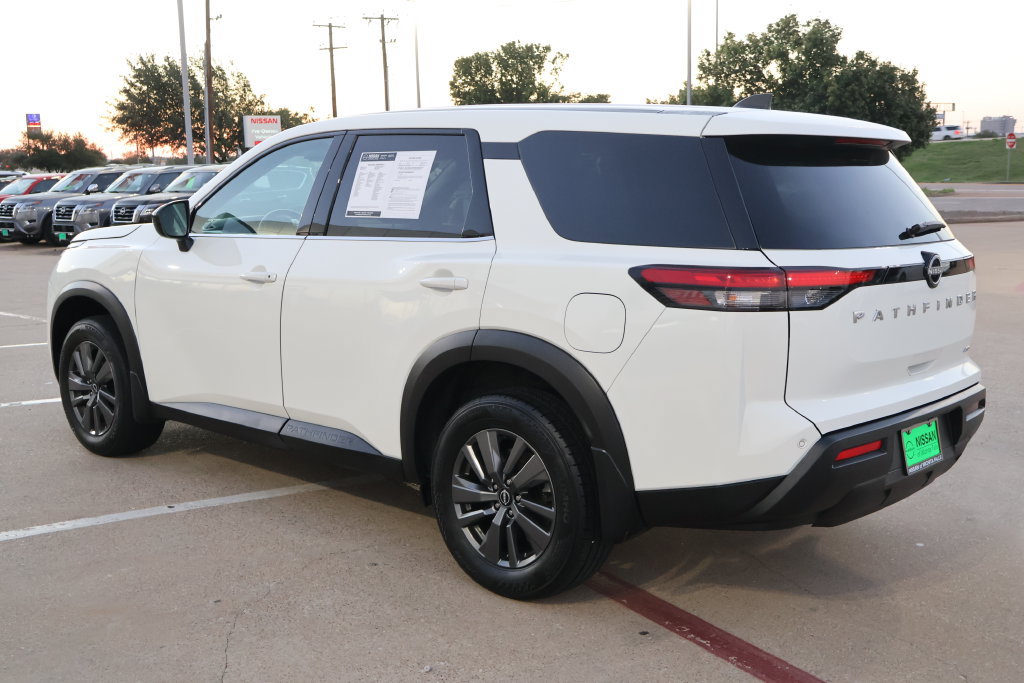 Certified 2024 Nissan Pathfinder S AWD/4WD image 9