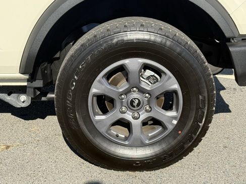 Used 2025 Ford Bronco Big Bend image 12