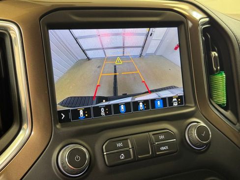 Used 2022 Chevrolet Silverado 3500 High Country AWD/4WD image 42
