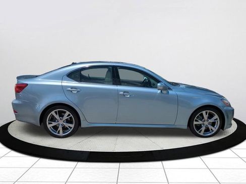 Used 2009 Lexus IS 250 RWD image 2