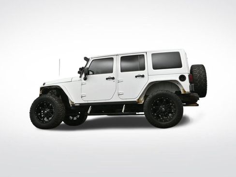 Used 2014 Jeep Wrangler Unlimited Sahara w/ Dual Top Group image 32