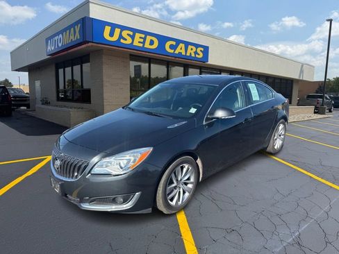 Used 2016 Buick Regal FWD image 1