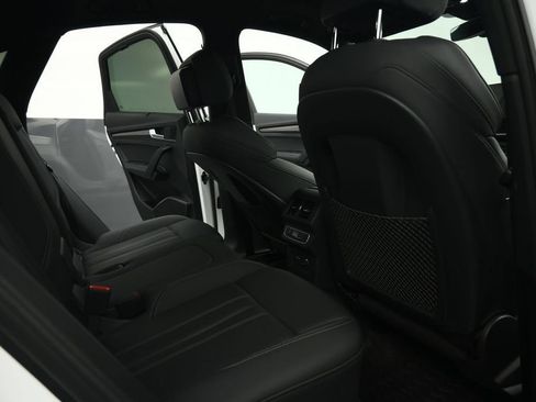 Used 2022 Audi SQ5 Premium Plus w/ Premium Plus Package AWD/4WD image 55