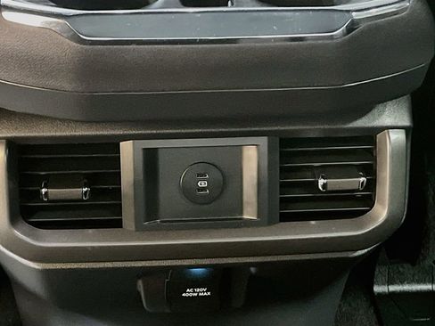 Used 2025 Ford F150 Lariat w/ FX4 Off-Road Package AWD/4WD image 26