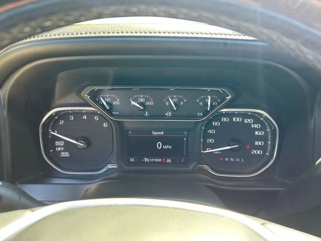 Used 2020 GMC Sierra 1500 Elevation w/ Elevation Value Package AWD/4WD image 18