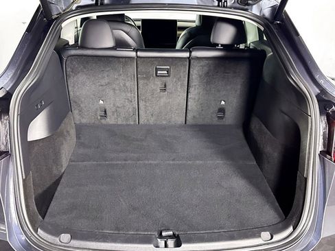 Used 2022 Tesla Model Y Performance image 22