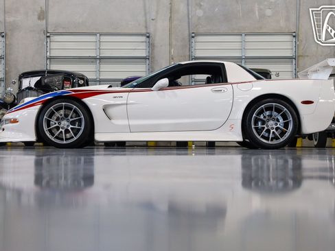 Used 2002 Chevrolet Corvette Z06 w/ Memory Pkg RWD image 31