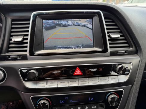 Used 2019 Hyundai Sonata SEL w/ Cargo Package FWD image 34