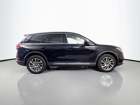 Used 2022 Lincoln Corsair AWD w/ Equipment Group 101A image 8