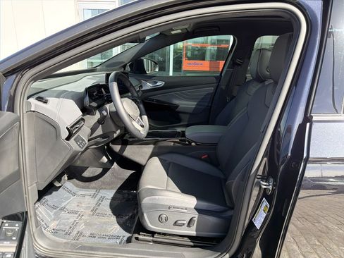 Certified 2023 Volkswagen ID.4 Pro S image 11