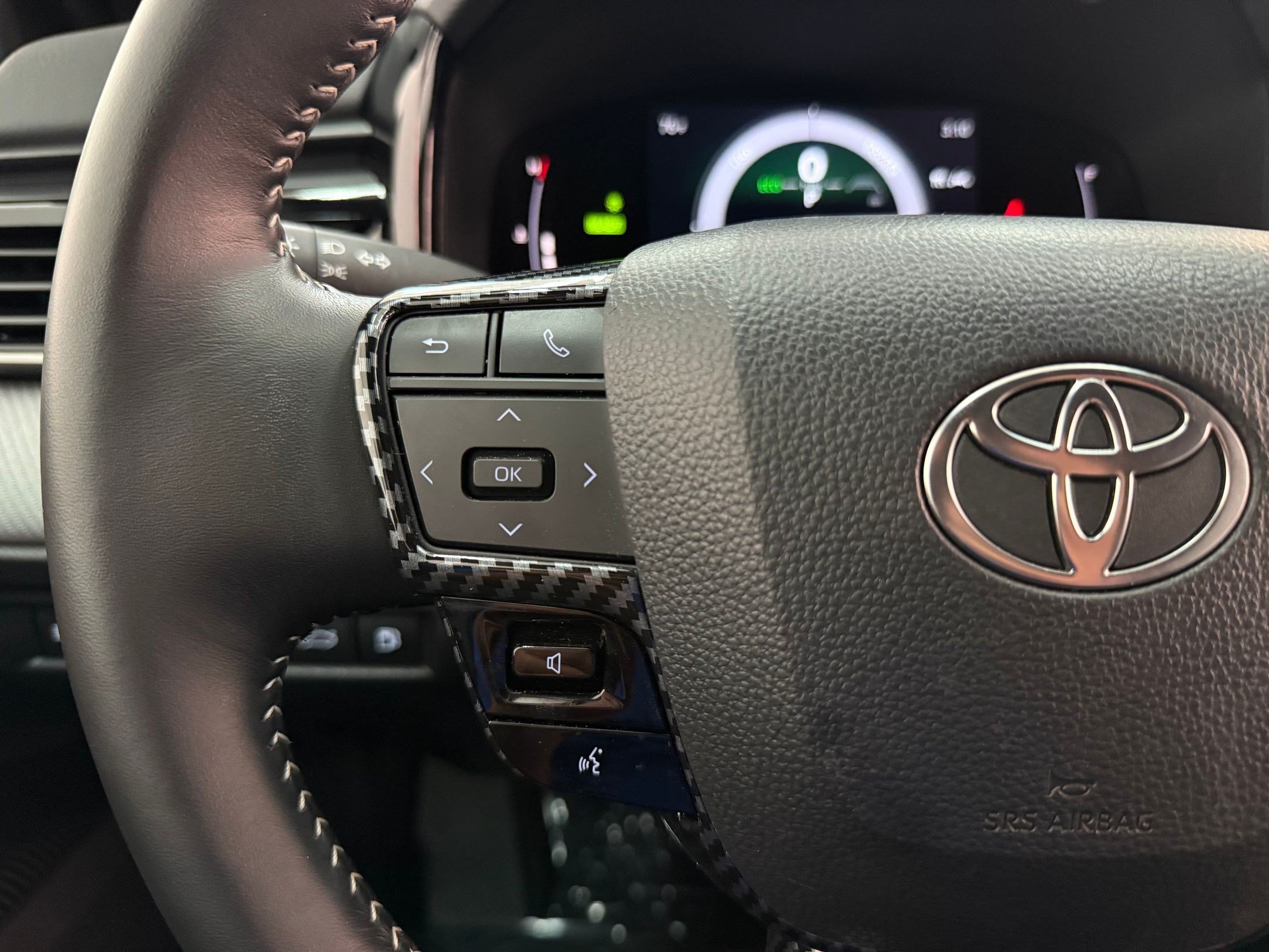 Used 2026 Toyota Camry SE w/ Convenience Package FWD image 13