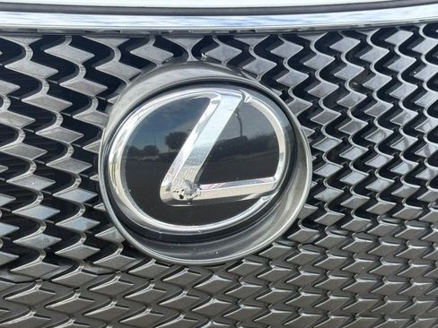 Used 2016 Lexus IS 200t image 38