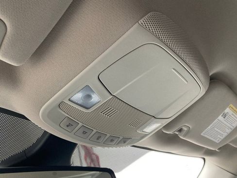 Used 2024 Ford Edge SEL image 29