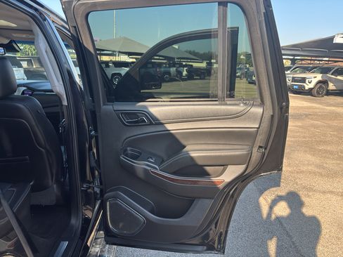 Used 2016 GMC Yukon SLT w/ Open Road Package RWD image 21