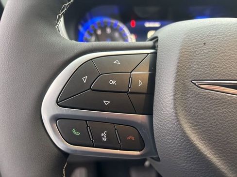 New 2026 Chrysler Pacifica Limited AWD/4WD image 24