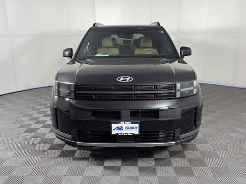 Used 2025 Hyundai Santa Fe Limited image 4