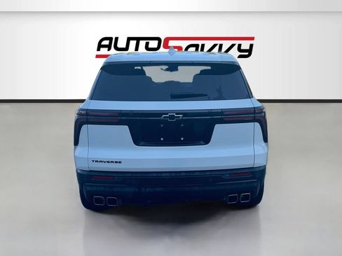 Used 2024 Chevrolet Traverse LS w/ Midnight/Sport Edition FWD image 6