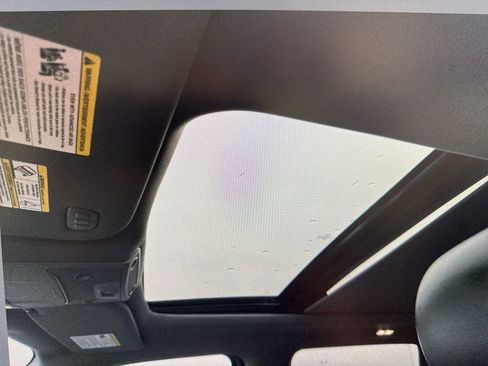 Used 2019 Ford F150 Lariat w/ Equipment Group 502A Luxury image 12