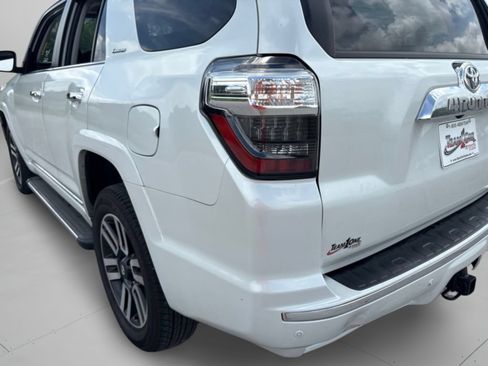 Used 2024 Toyota 4Runner Limited AWD/4WD image 33
