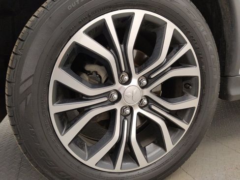 Used 2019 Mitsubishi Outlander Sport SE image 31