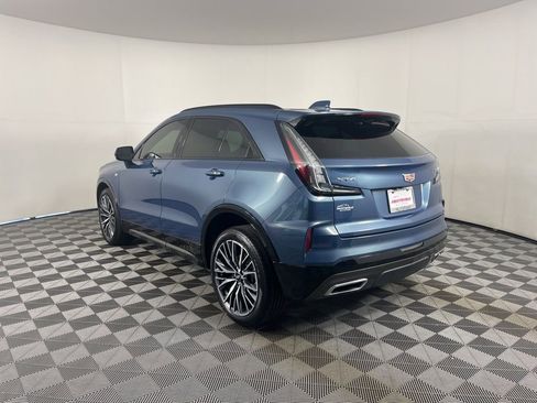 Used 2024 Cadillac XT4 Sport FWD image 3