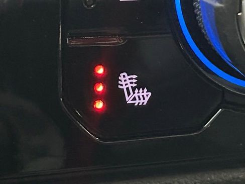 Used 2024 Chevrolet Silverado 1500 High Country w/ Technology Package image 7