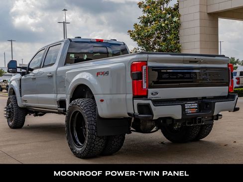 Used 2025 Ford F450 Platinum w/ FX4 Off-Road Package AWD/4WD image 7