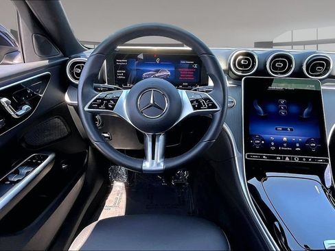 Used 2025 Mercedes-Benz C 300 Sedan image 8