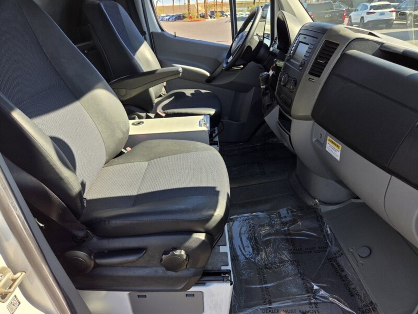 Used 2017 Mercedes-Benz Sprinter 2500 image 23