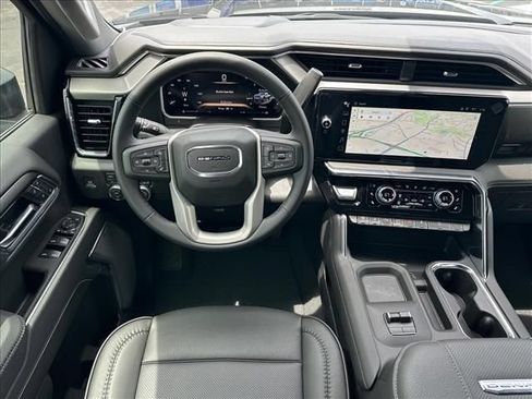 New 2026 GMC Sierra 2500 Denali w/ Denali Reserve Package AWD/4WD image 21