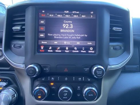 Used 2020 RAM 1500 Laramie image 19