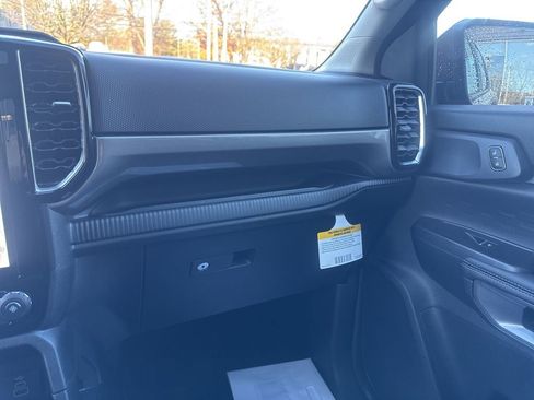 New 2025 Ford Ranger XLT w/ FX4 Off-Road Package image 19