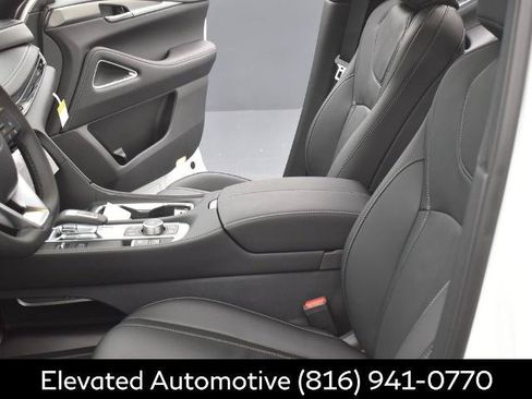 Certified 2025 INFINITI QX60 Luxe w/ Black Edition AWD/4WD image 16