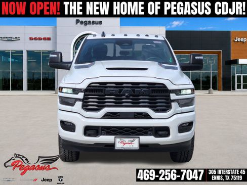 New 2026 RAM 2500 Tradesman AWD/4WD image 6
