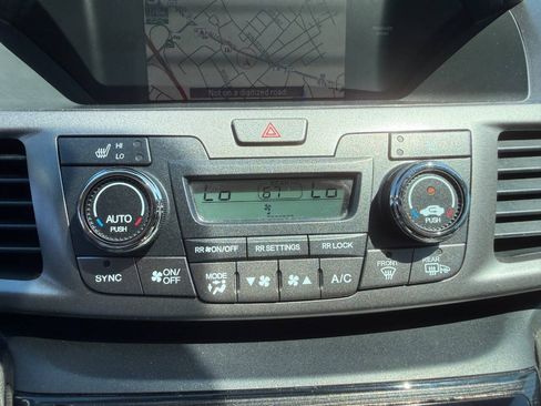 Used 2016 Honda Odyssey Touring Elite image 25