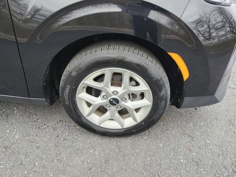 Used 2022 Kia Soul LX w/ Technology Package image 10