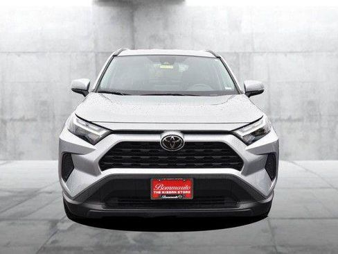 Used 2025 Toyota RAV4 XLE image 4